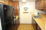 Mammoth Lakes Vacation Rental Sunshine Village 157 -Fully Equipped Kitchen